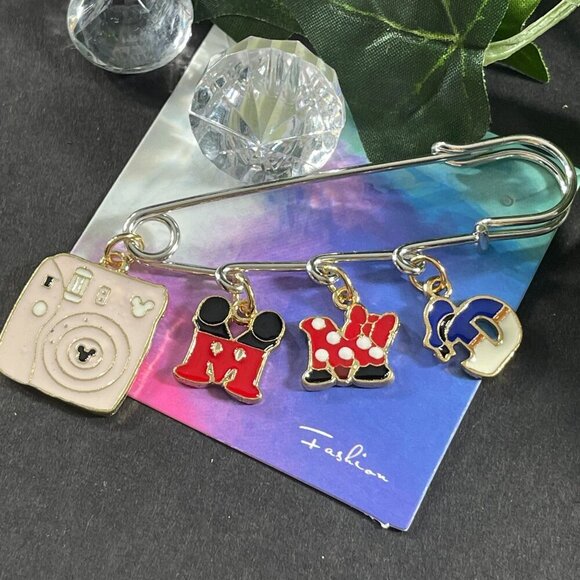 Mickey Minnie Mouse Lapel Pin Donald Duck Safety Pin Brooch Jewelry Accessories - Picture 7 of 11